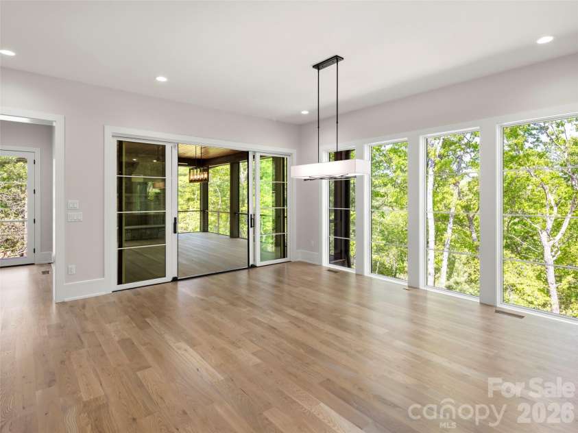87 Misty Valley Parkway, Arden, NC 28704.  MLS# CAR4359985, YatesRealty ID 10068. 