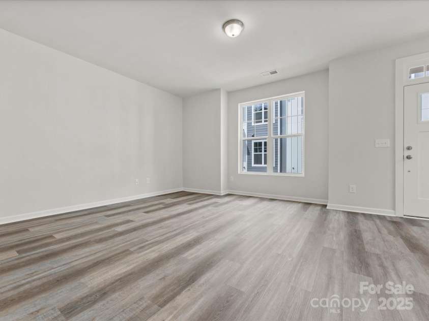 2129 Acclaim Street, Charlotte, NC 28205.  MLS# CAR4130127, YatesRealty ID 10069. 