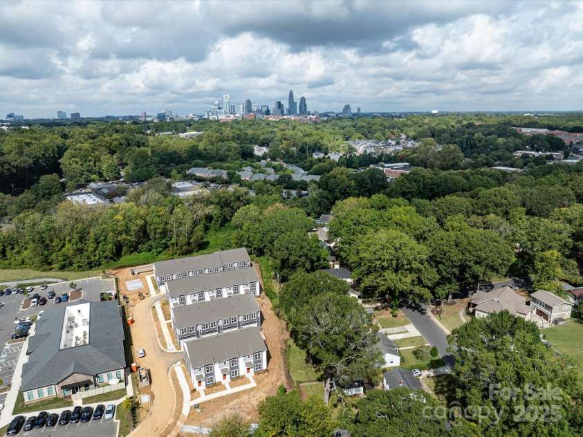 2129 Acclaim Street, Charlotte, NC 28205.  MLS# CAR4130127, YatesRealty ID 10069. 