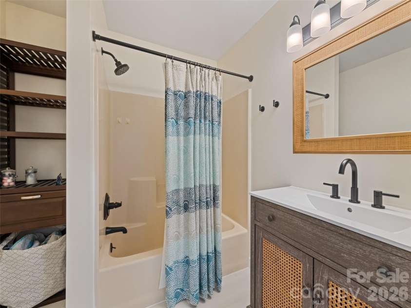 247 Three Springs Drive, Sylva, NC 28779.  MLS# CAR4368351, YatesRealty ID 10069. 