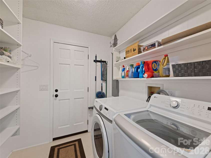 247 Three Springs Drive, Sylva, NC 28779.  MLS# CAR4368351, YatesRealty ID 10069. 