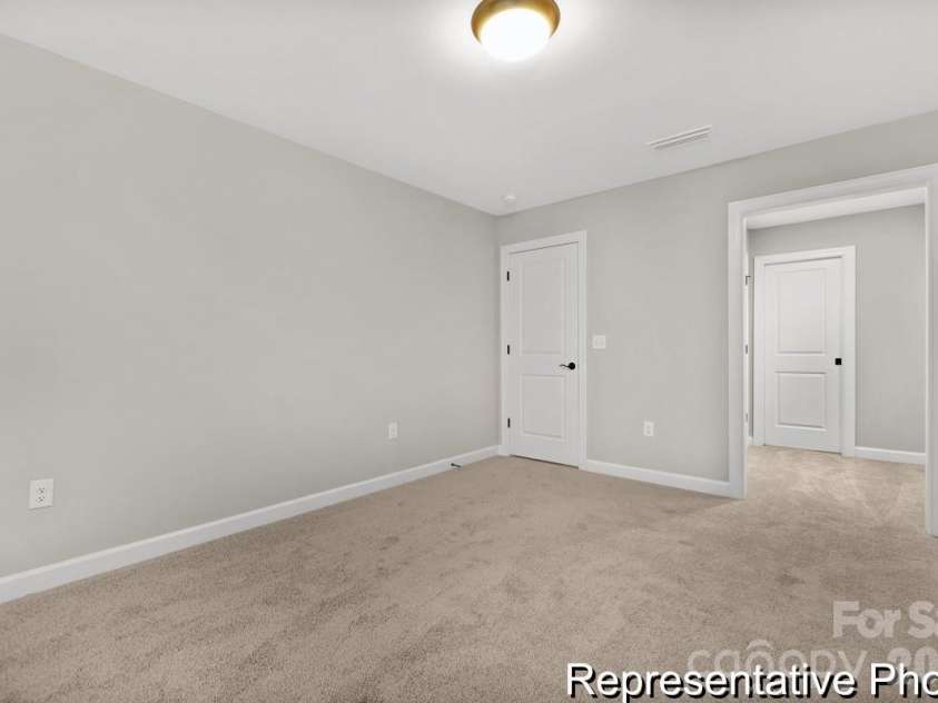 1815 Hunter Oaks Lane, Lincolnton, NC 28092.  MLS# CAR4337765, YatesRealty ID 1007. 