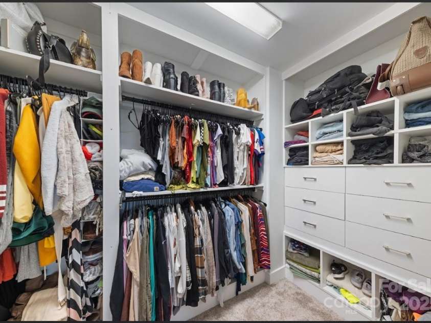 11039 Stetler Street, Charlotte, NC 28204.  MLS# CAR4244228, YatesRealty ID 10070. Master Closet