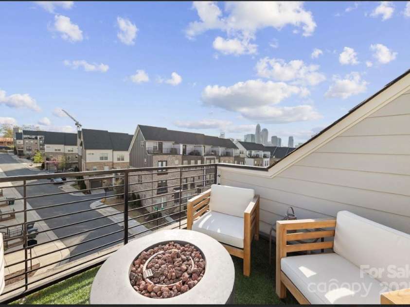 11039 Stetler Street, Charlotte, NC 28204.  MLS# CAR4244228, YatesRealty ID 10070. Rooftop