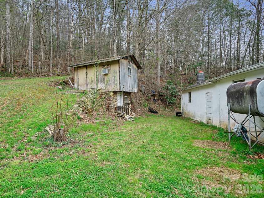 2432 Grapevine Road, Marshall, NC 28753.  MLS# CAR4368389, YatesRealty ID 10070. 