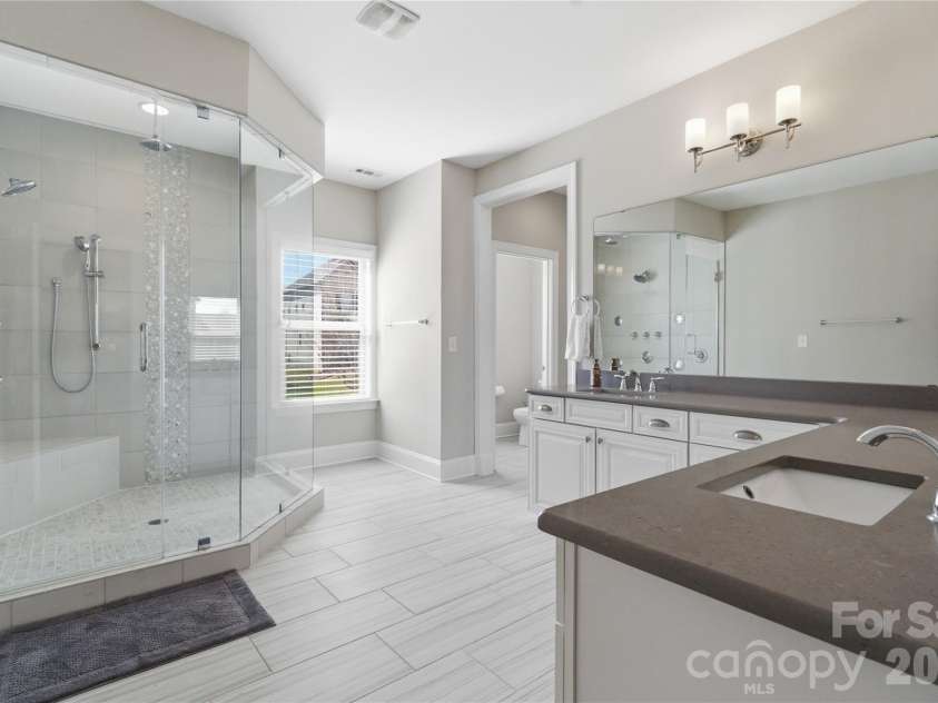 204 Copper Hawk Court, Fort Mill, SC 29715.  MLS# CAR4368407, YatesRealty ID 10071. 