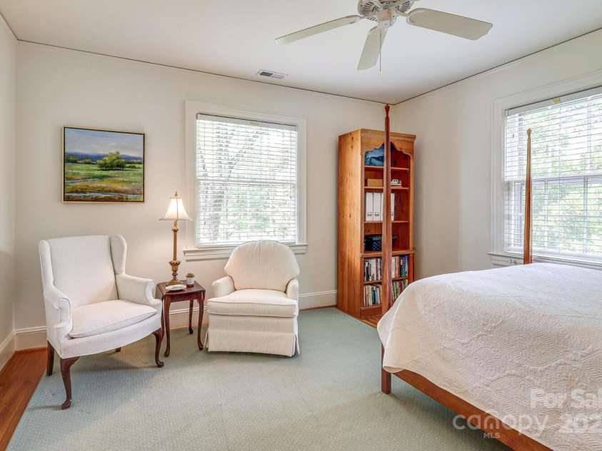 1943 Wendover Road, Charlotte, NC 28211.  MLS# CAR4247717, YatesRealty ID 10072. Bedroom 4