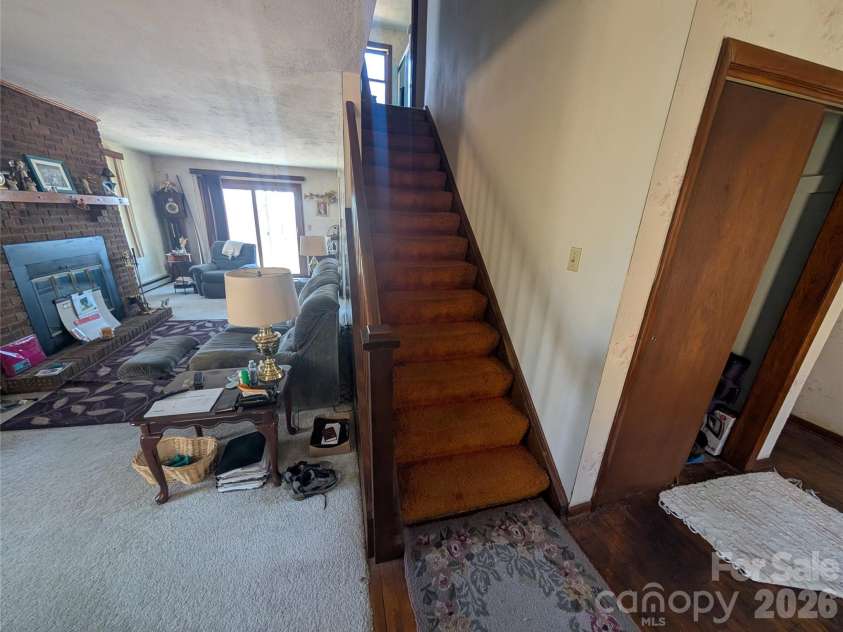 4 Wild Dogwood Trail, Mills River, NC 28759.  MLS# CAR4368433, YatesRealty ID 10072. 