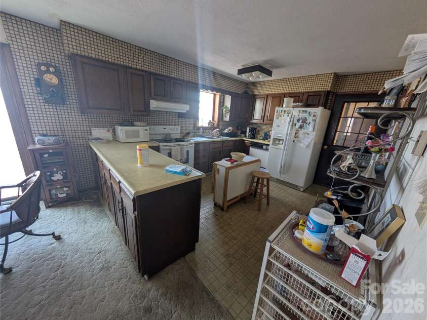 4 Wild Dogwood Trail, Mills River, NC 28759.  MLS# CAR4368433, YatesRealty ID 10072. 