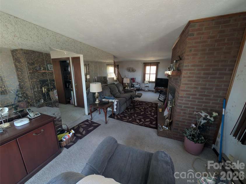 4 Wild Dogwood Trail, Mills River, NC 28759.  MLS# CAR4368433, YatesRealty ID 10072. 
