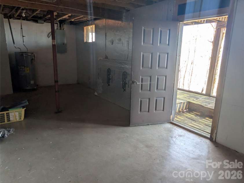 4 Wild Dogwood Trail, Mills River, NC 28759.  MLS# CAR4368433, YatesRealty ID 10072. 