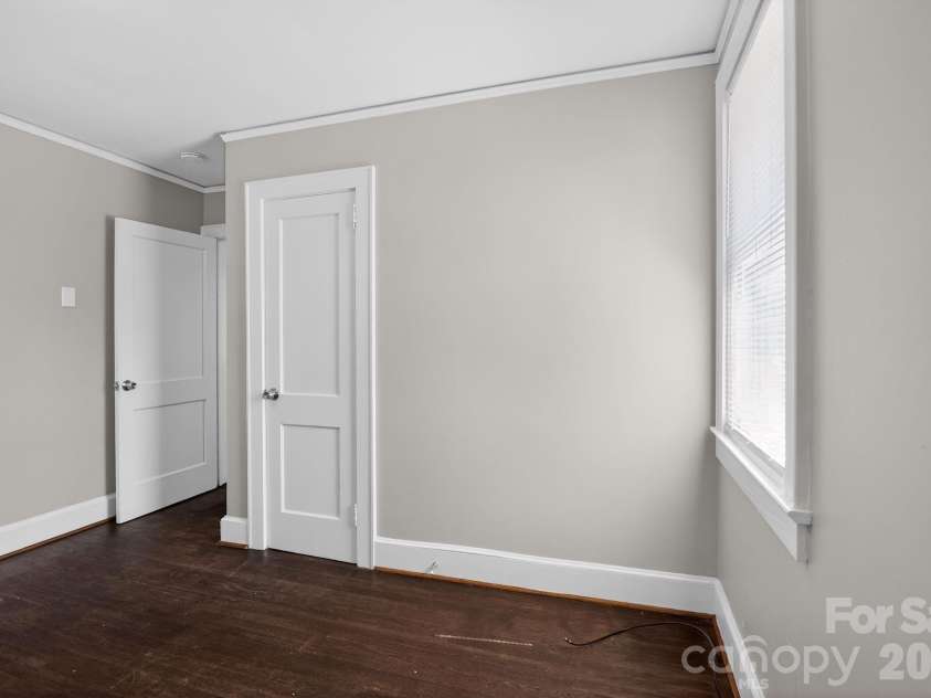 101 Coleman Court, Greenville, SC 29609.  MLS# CAR4368371, YatesRealty ID 10073. 