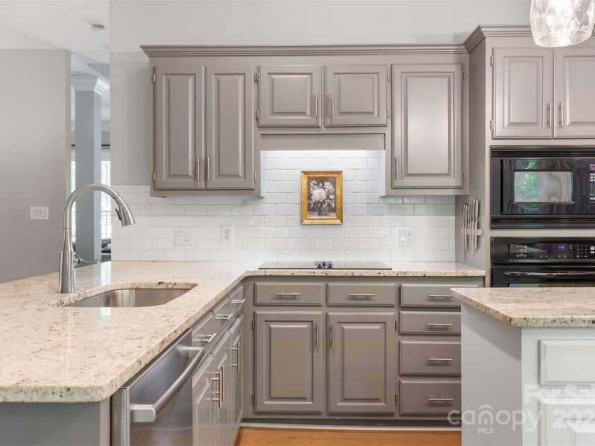 110 River Wood Drive, Fort Mill, SC 29715.  MLS# CAR4247998, YatesRealty ID 10074. 