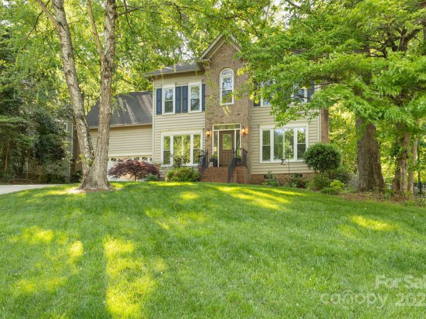 110 River Wood Drive, Fort Mill, SC 29715.  MLS# CAR4247998, YatesRealty ID 10074. 