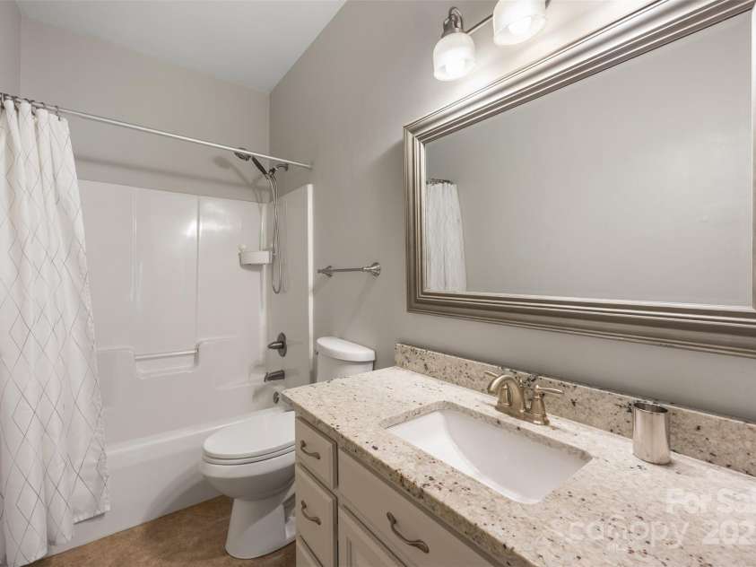 110 River Wood Drive, Fort Mill, SC 29715.  MLS# CAR4247998, YatesRealty ID 10074. 