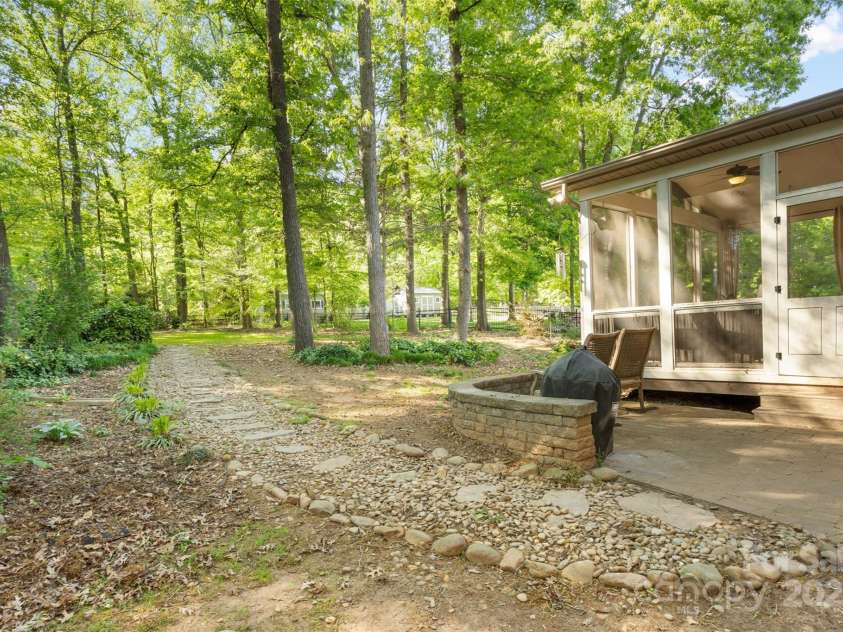 110 River Wood Drive, Fort Mill, SC 29715.  MLS# CAR4247998, YatesRealty ID 10074. 