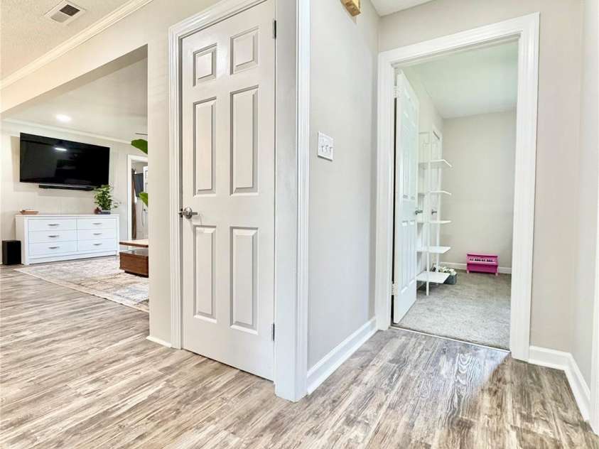 261 Thomas Lane, Stony Point, NC 28678.  MLS# CAR4368460, YatesRealty ID 10074. 