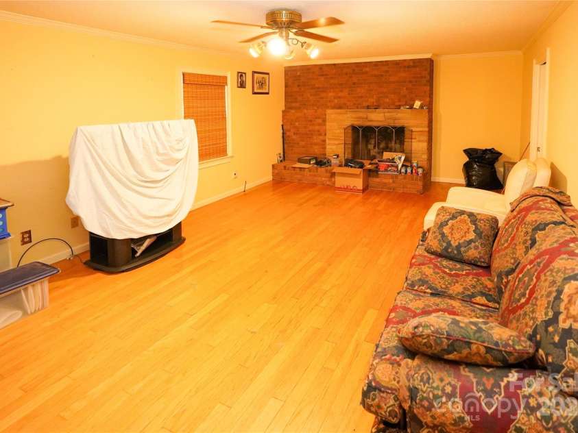 44097 Nc 740 Highway, New London, NC 28127.  MLS# CAR4161324, YatesRealty ID 10075. 