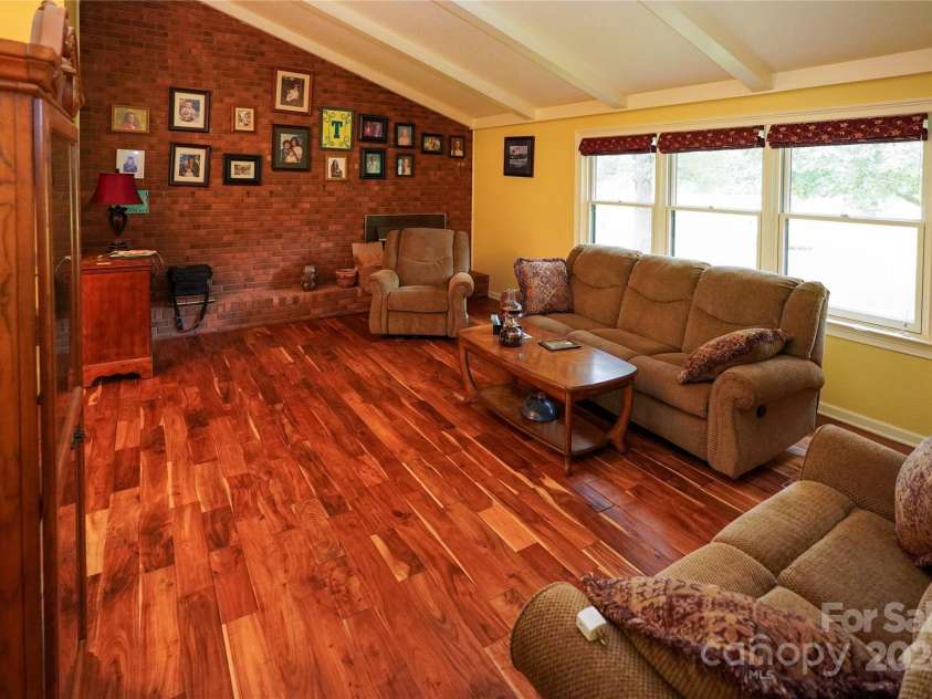 44097 Nc 740 Highway, New London, NC 28127.  MLS# CAR4161324, YatesRealty ID 10075. 