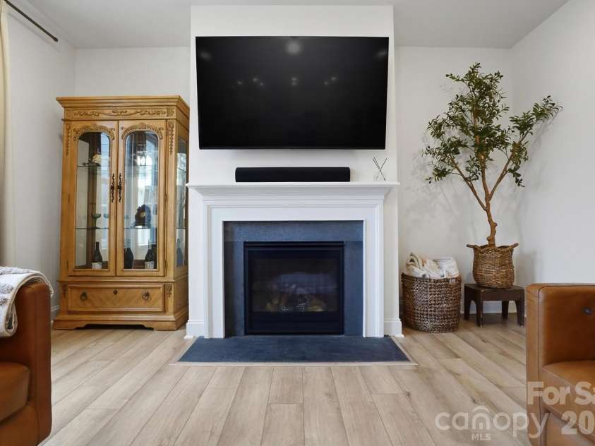 1563 Cedar Tree Drive, Belmont, NC 28012.  MLS# CAR4343045, YatesRealty ID 10076. 