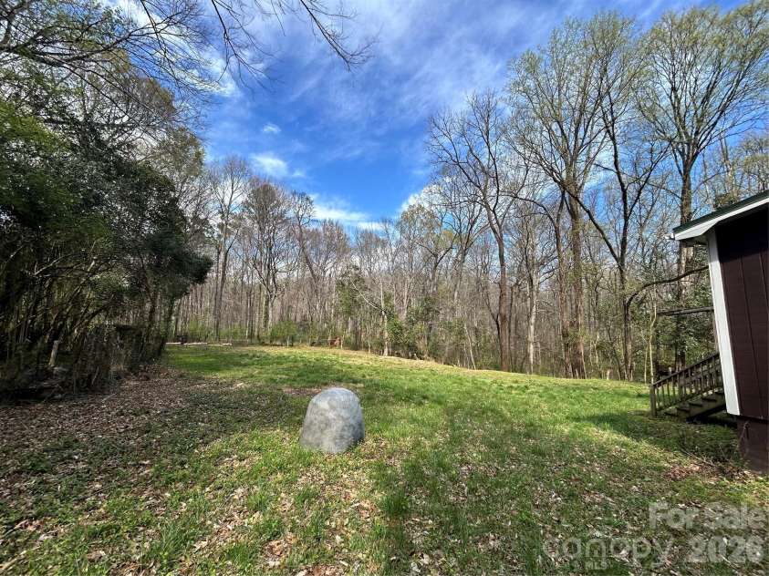 4019 Durham Lane, Charlotte, NC 28269.  MLS# CAR4360079, YatesRealty ID 10077. 