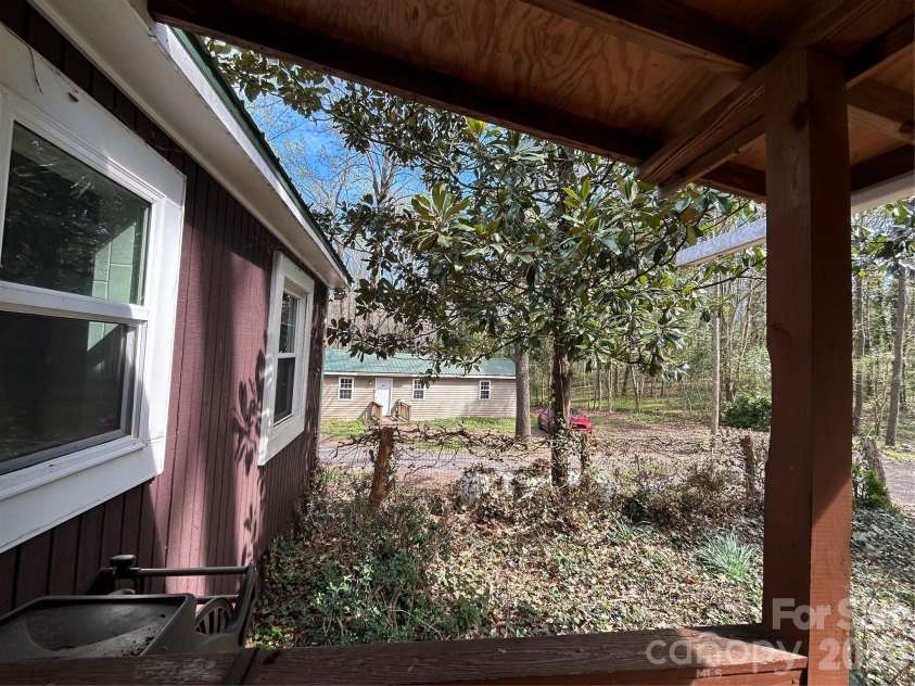4019 Durham Lane, Charlotte, NC 28269.  MLS# CAR4360079, YatesRealty ID 10077. 