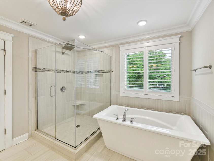 7809 Greenfield Drive, Charlotte, NC 28270.  MLS# CAR4248622, YatesRealty ID 10078. 