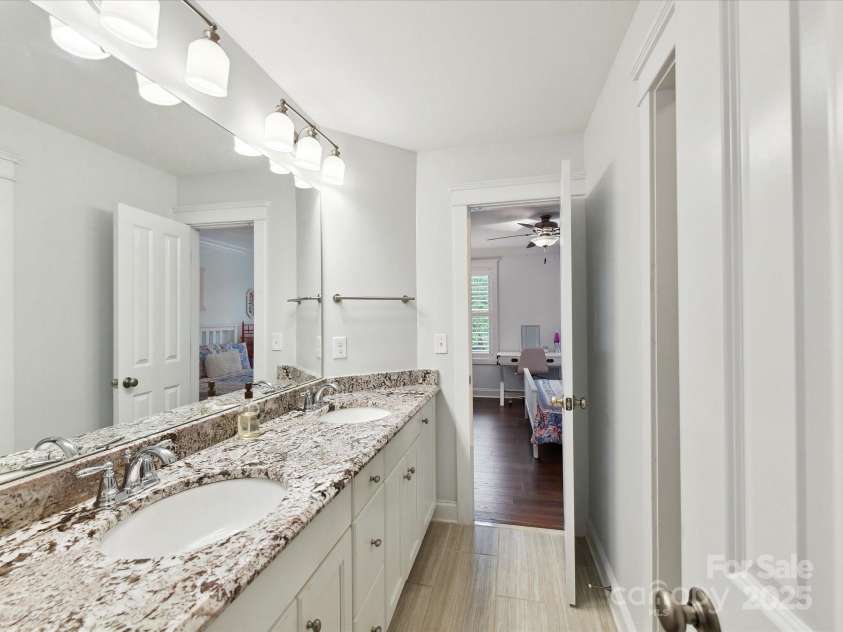 7809 Greenfield Drive, Charlotte, NC 28270.  MLS# CAR4248622, YatesRealty ID 10078. 