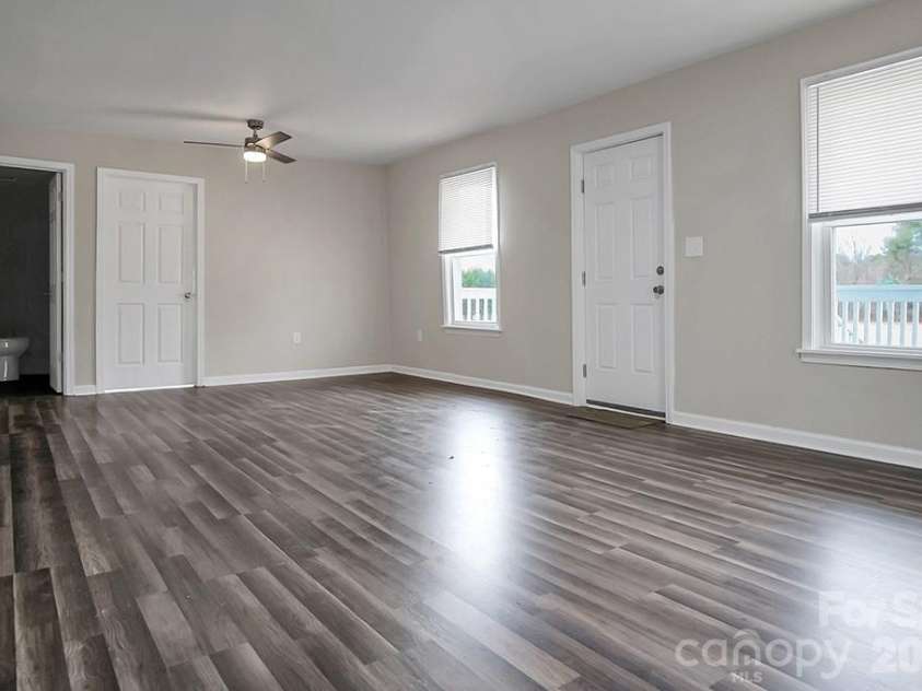 301 Jc Dellinger Road, Cherryville, NC 28021.  MLS# CAR4345270, YatesRealty ID 10079. 