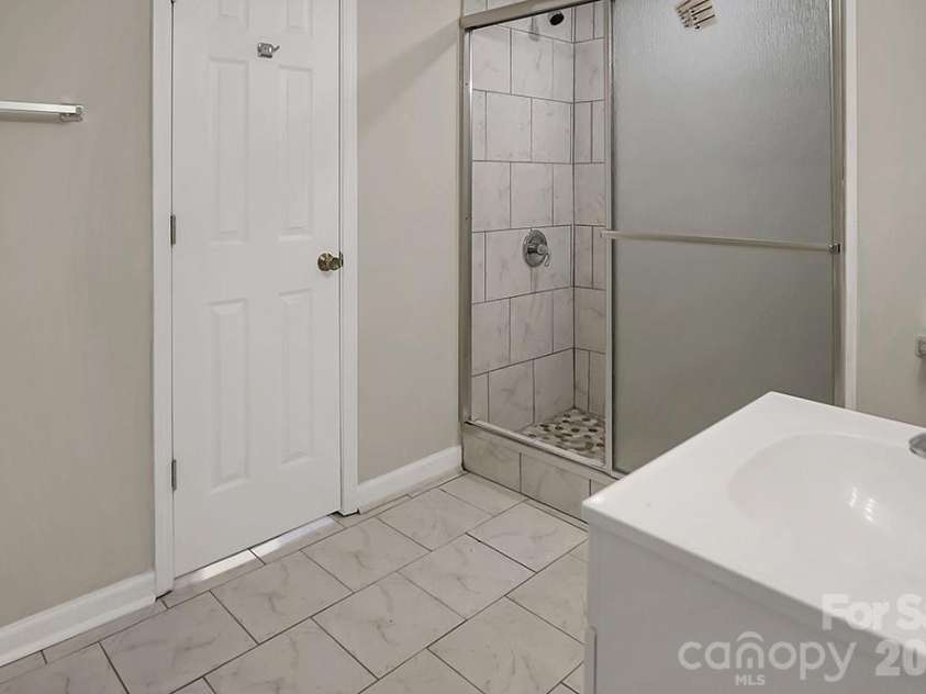 301 Jc Dellinger Road, Cherryville, NC 28021.  MLS# CAR4345270, YatesRealty ID 10079. 