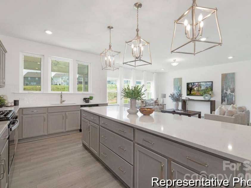 1823 Hunter Oaks Lane, Lincolnton, NC 28092.  MLS# CAR4337807, YatesRealty ID 1008. 