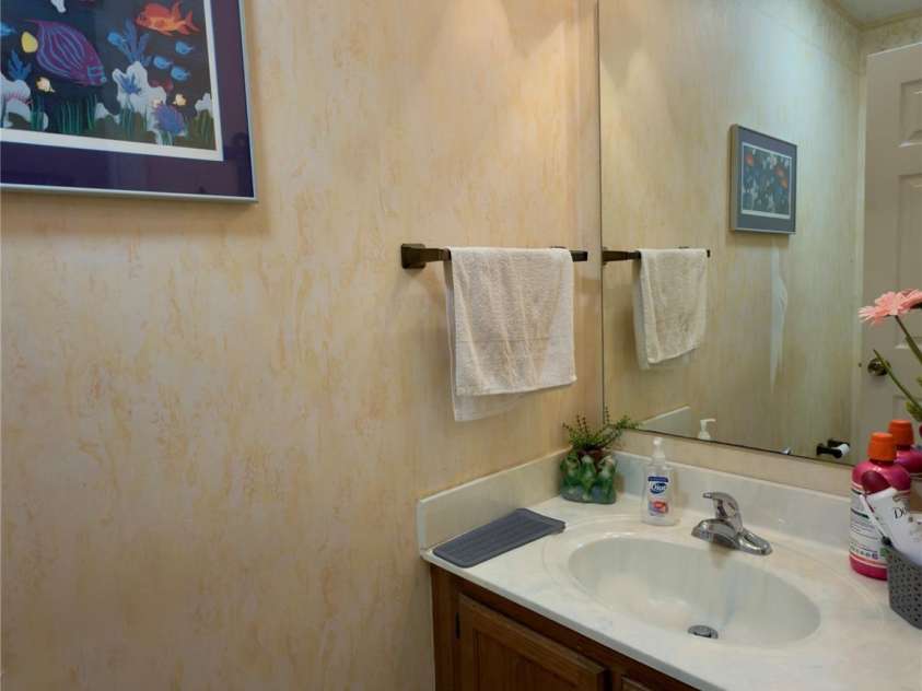 205 Willow Drive, Salisbury, NC 28146.  MLS# CAR4326718, YatesRealty ID 1008. Half Bath