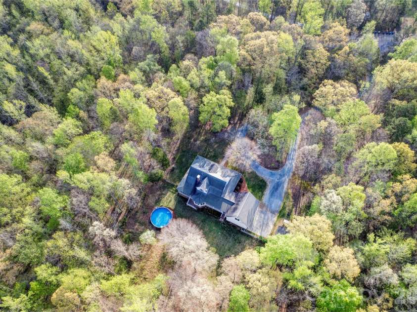 2715 Tabitha Lane, Concord, NC 28025.  MLS# CAR4366020, YatesRealty ID 10080. 