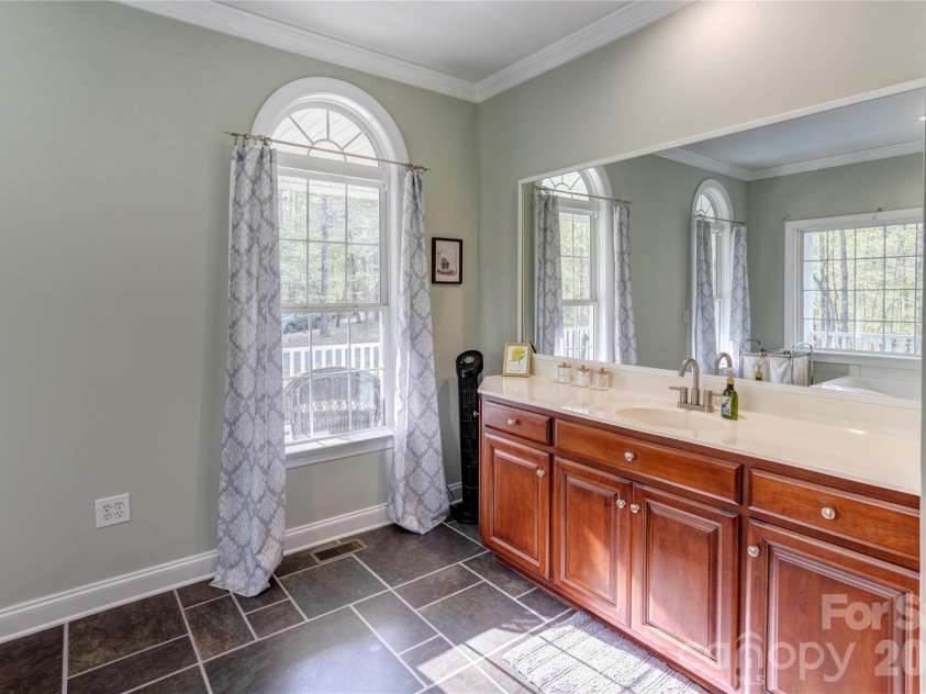 2715 Tabitha Lane, Concord, NC 28025.  MLS# CAR4366020, YatesRealty ID 10080. 