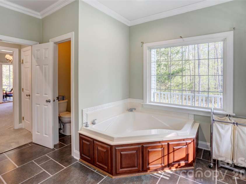 2715 Tabitha Lane, Concord, NC 28025.  MLS# CAR4366020, YatesRealty ID 10080. 