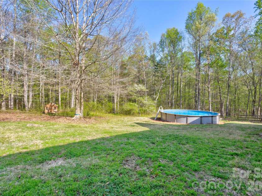 2715 Tabitha Lane, Concord, NC 28025.  MLS# CAR4366020, YatesRealty ID 10080. 