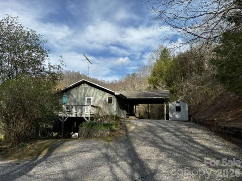 133 Ambria Drive, Waynesville, NC 28785.  MLS# CAR4368042, YatesRealty ID 10084. 