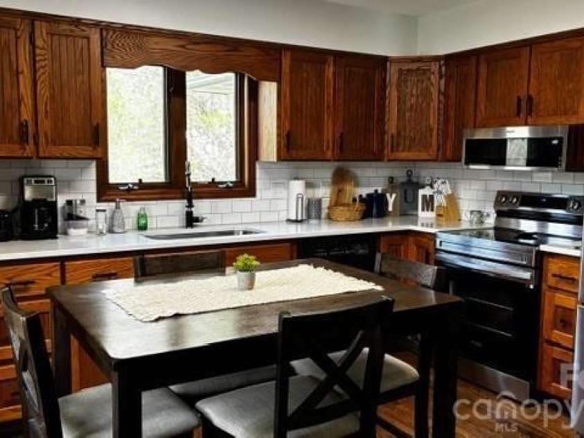 133 Ambria Drive, Waynesville, NC 28785.  MLS# CAR4368042, YatesRealty ID 10084. 