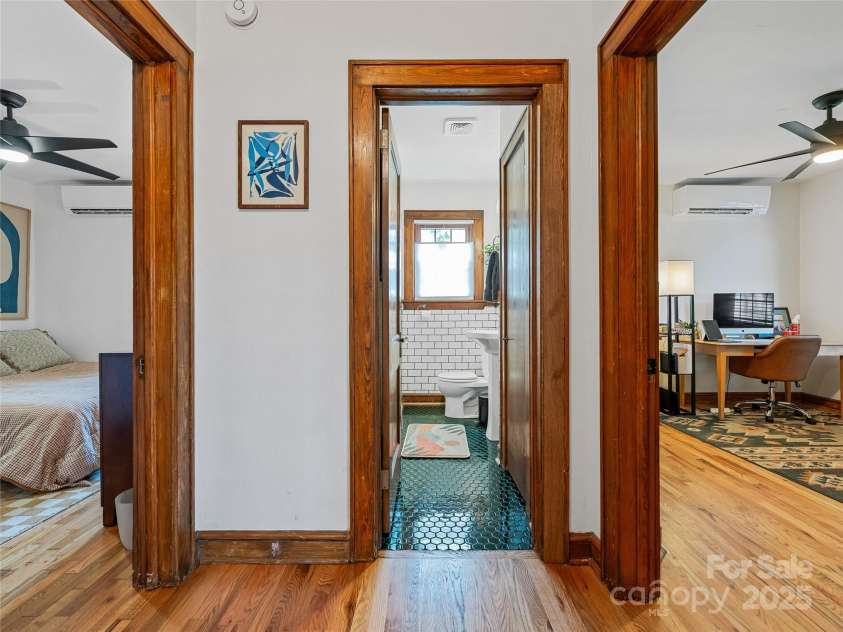 15 Pine Grove Avenue, Asheville, NC 28801.  MLS# CAR4252376, YatesRealty ID 10084. 