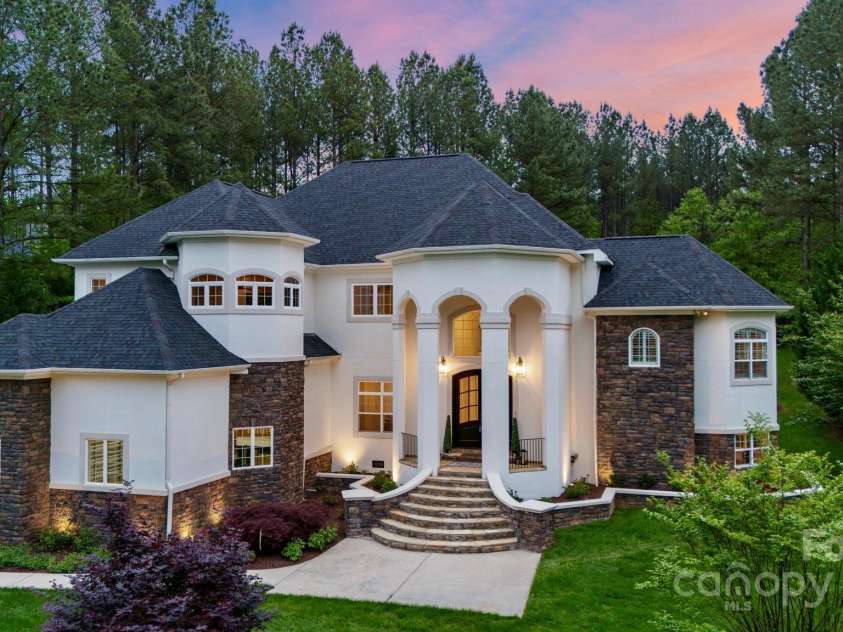 133 Crooked Branch Way, Troutman, NC 28166.  MLS# CAR4245345, YatesRealty ID 10085. 