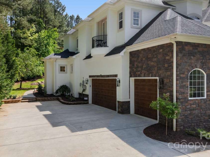 133 Crooked Branch Way, Troutman, NC 28166.  MLS# CAR4245345, YatesRealty ID 10085. 