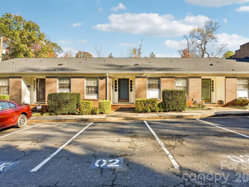 1334 Briar Creek Road, Charlotte, NC 28205.  MLS# CAR4341561, YatesRealty ID 10085. 