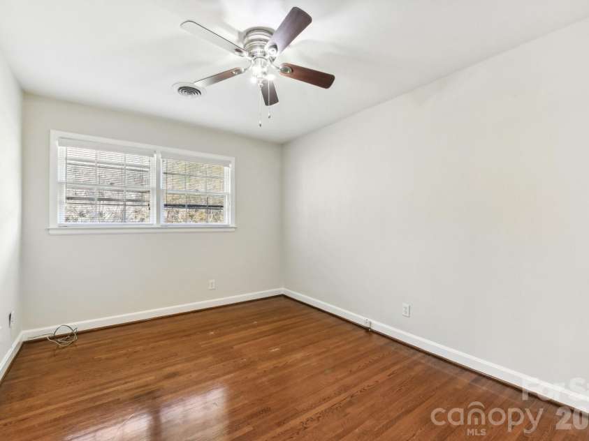 1334 Briar Creek Road, Charlotte, NC 28205.  MLS# CAR4341561, YatesRealty ID 10085. 