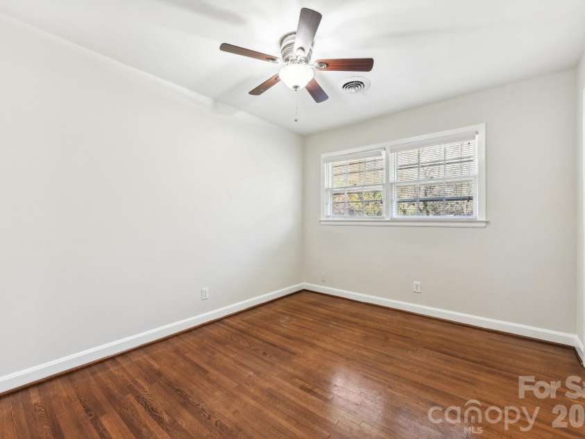 1334 Briar Creek Road, Charlotte, NC 28205.  MLS# CAR4341561, YatesRealty ID 10085. 