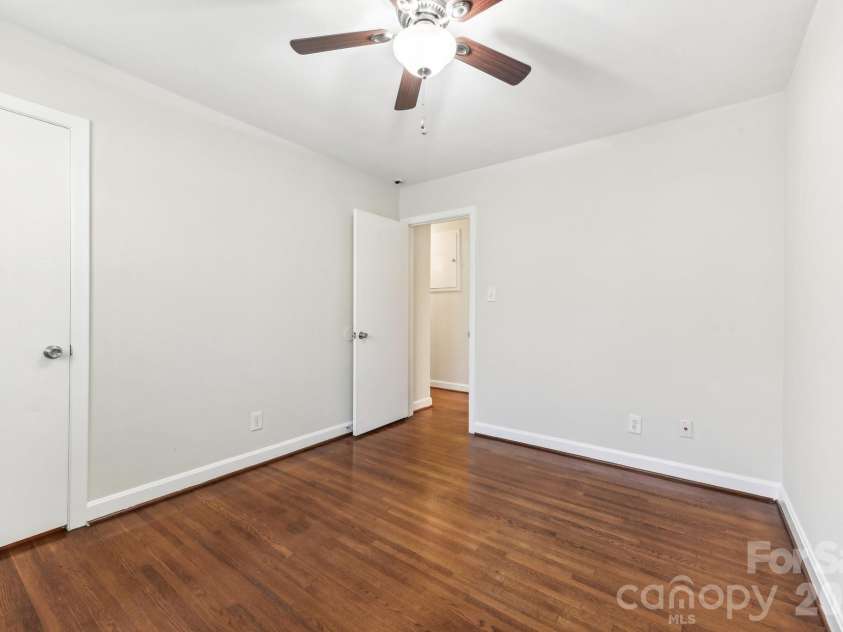 1334 Briar Creek Road, Charlotte, NC 28205.  MLS# CAR4341561, YatesRealty ID 10085. 