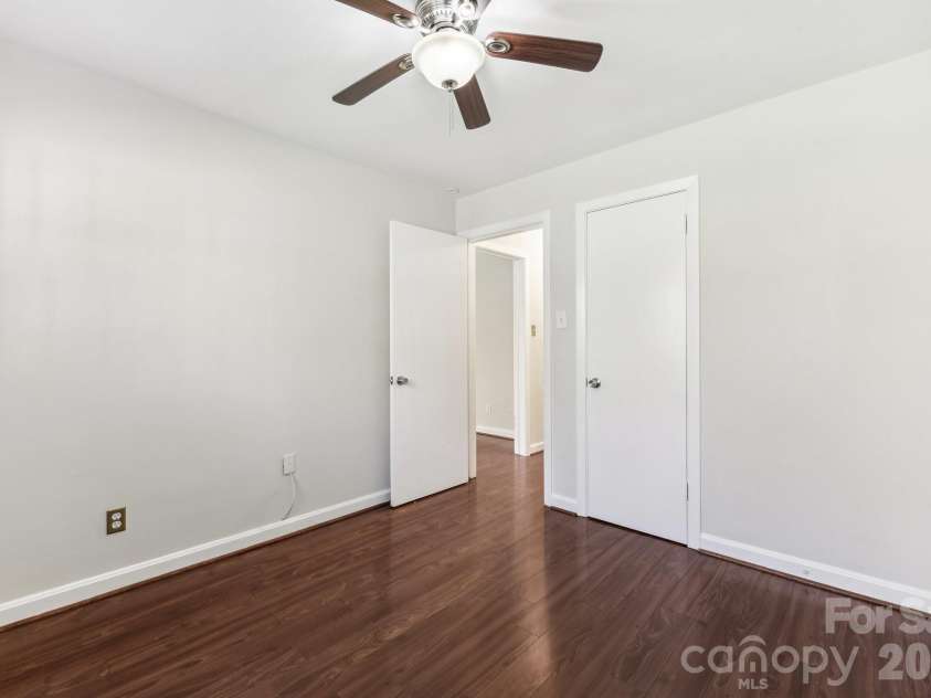 1334 Briar Creek Road, Charlotte, NC 28205.  MLS# CAR4341561, YatesRealty ID 10085. 