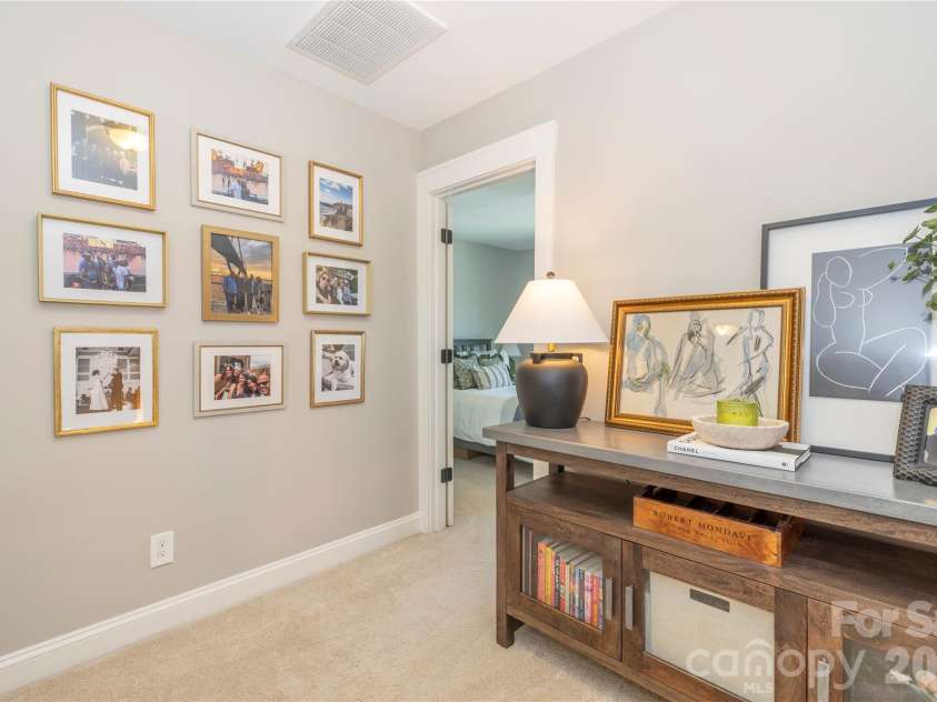 18003 Northport Drive, Cornelius, NC 28031.  MLS# CAR4366451, YatesRealty ID 10086. 