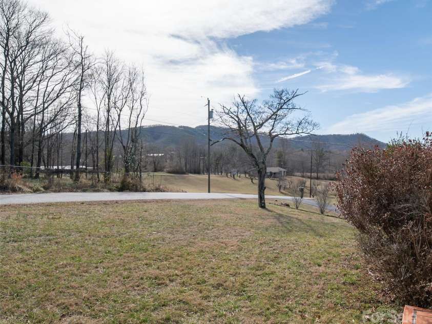 1052 Orchard Street, Valdese, NC 28690.  MLS# CAR4223155, YatesRealty ID 10087. Front yard