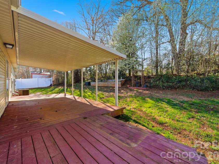 4771 Petra Mill Road, Granite Falls, NC 28630.  MLS# CAR4355245, YatesRealty ID 10087. 