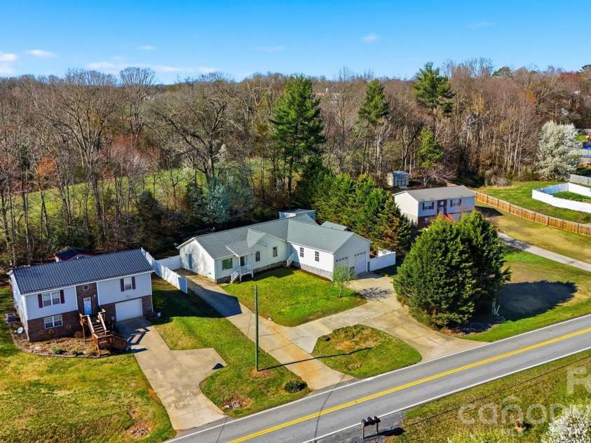 4771 Petra Mill Road, Granite Falls, NC 28630.  MLS# CAR4355245, YatesRealty ID 10087. 